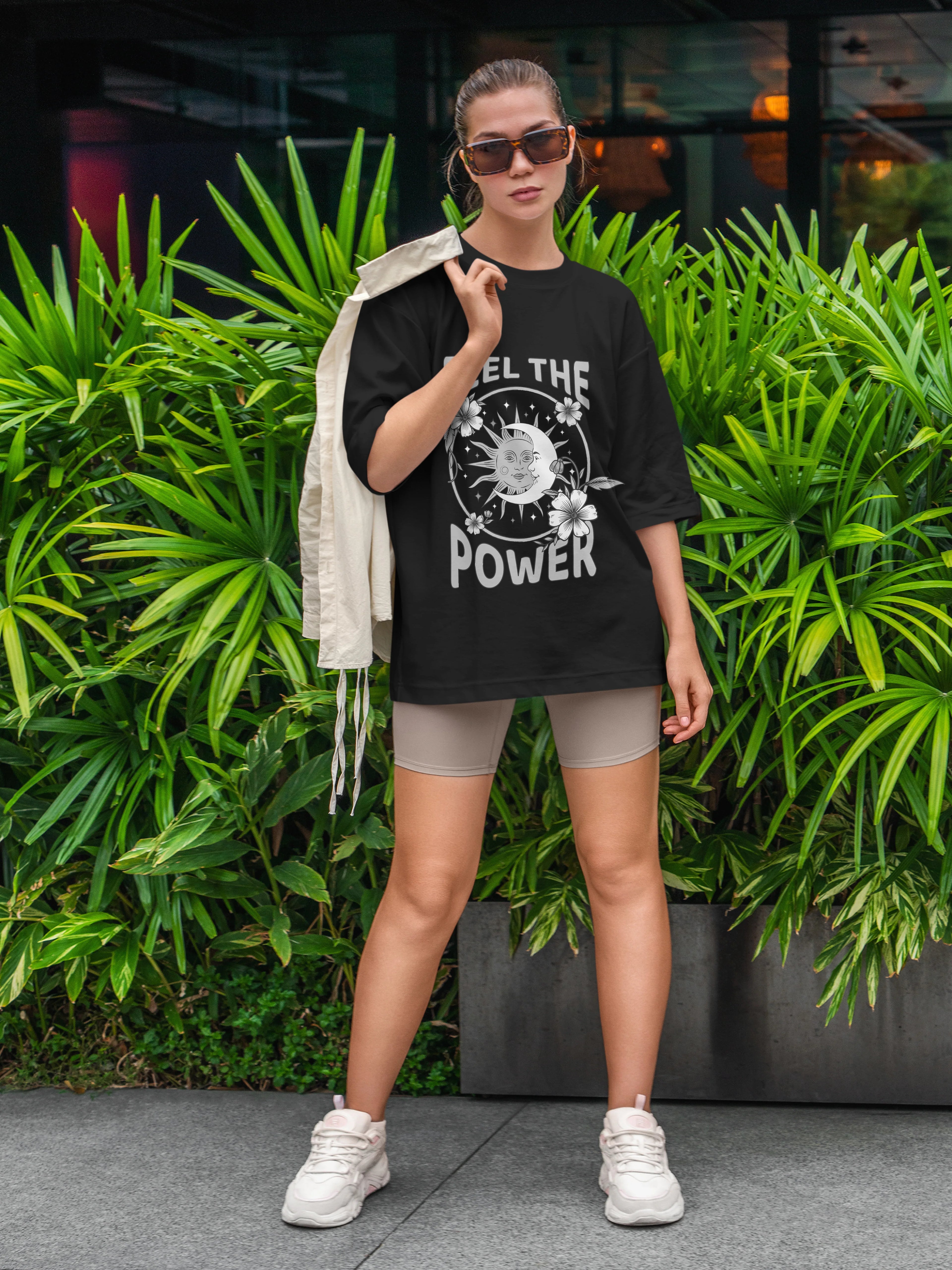 Women's Printed Feel The Power Oversized Black Cotton T-shirt