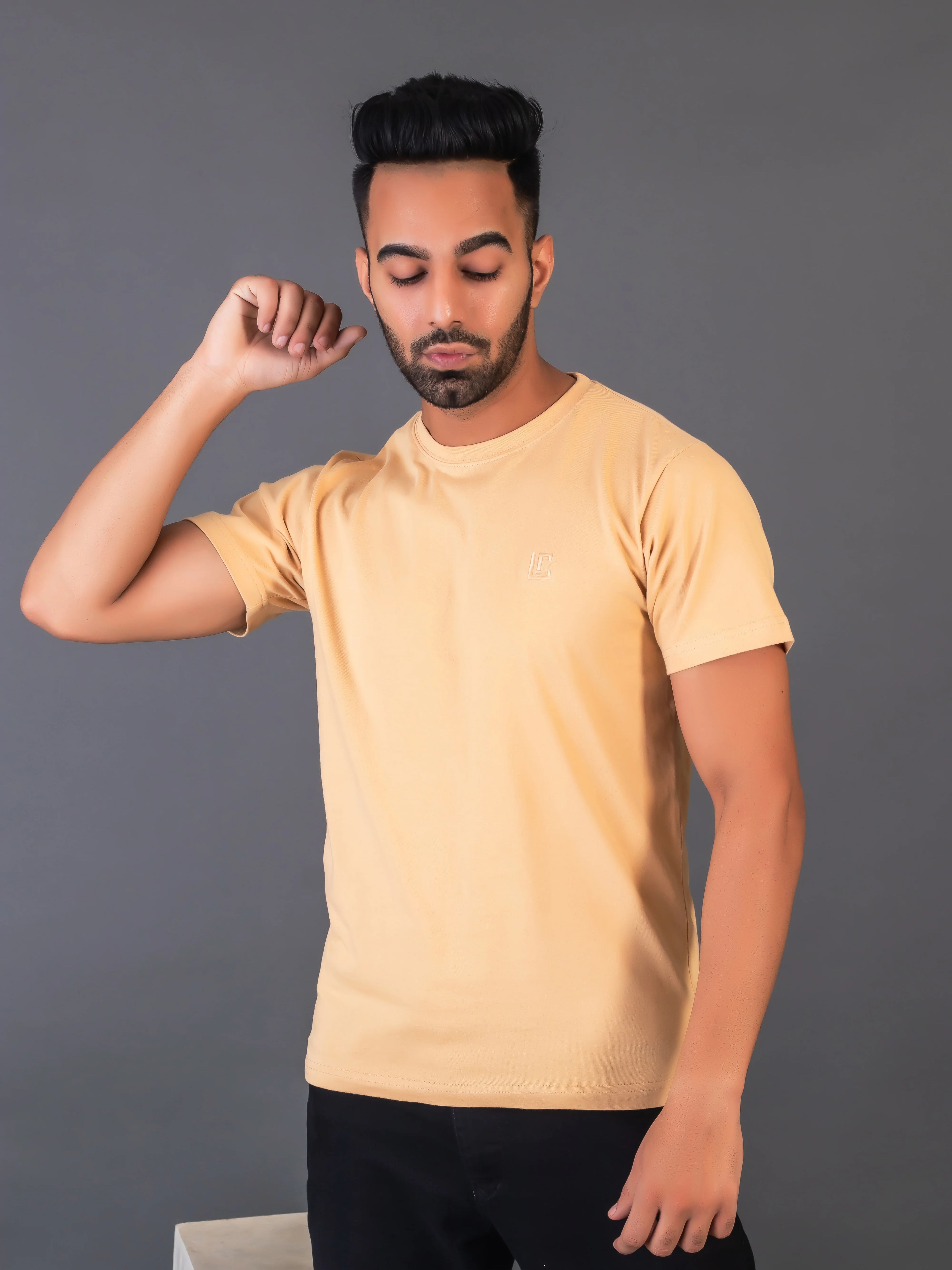 Men's Classic Solid Beige Round Neck T-shirt
