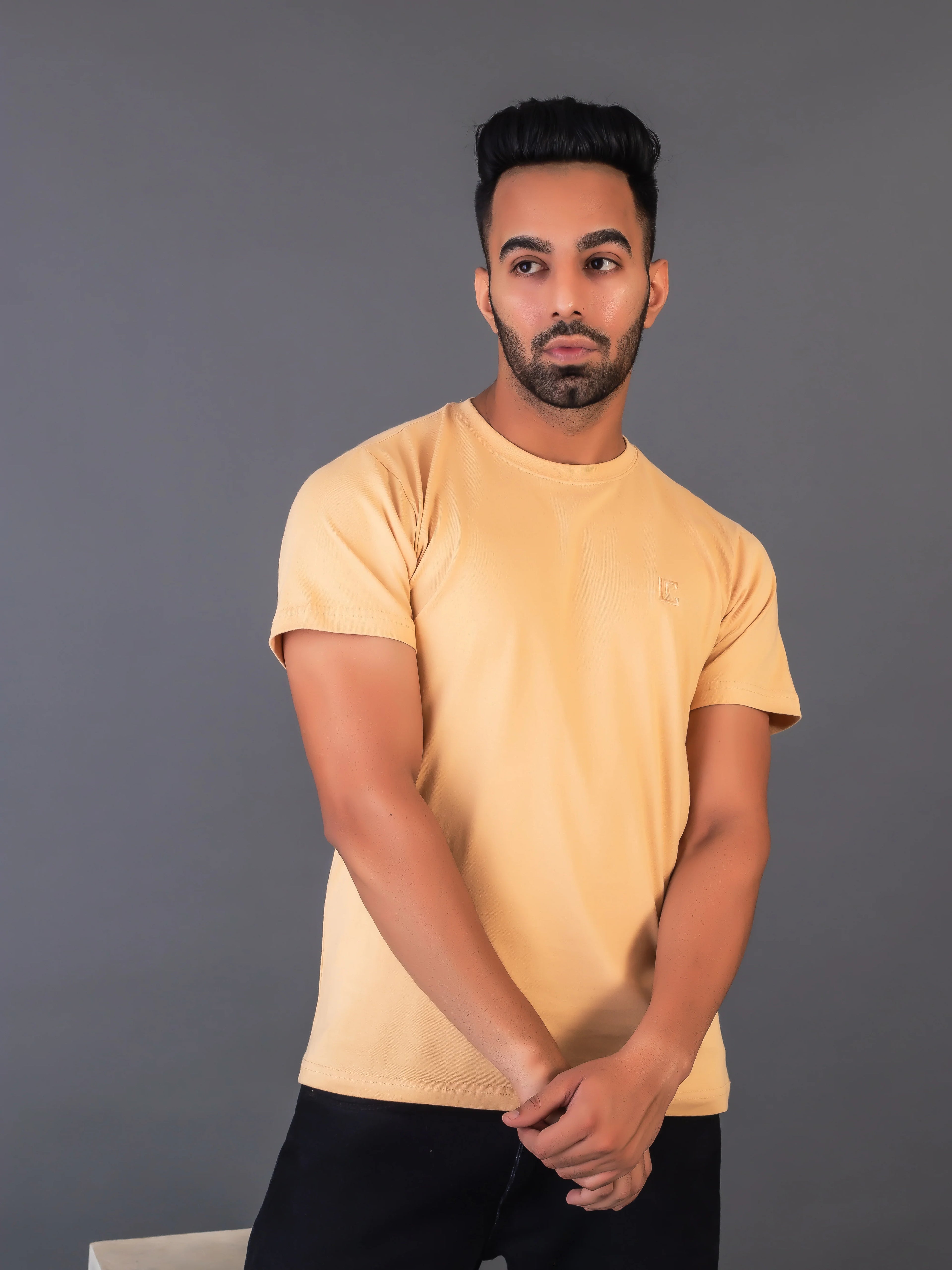 Men's Classic Solid Beige Round Neck T-shirt