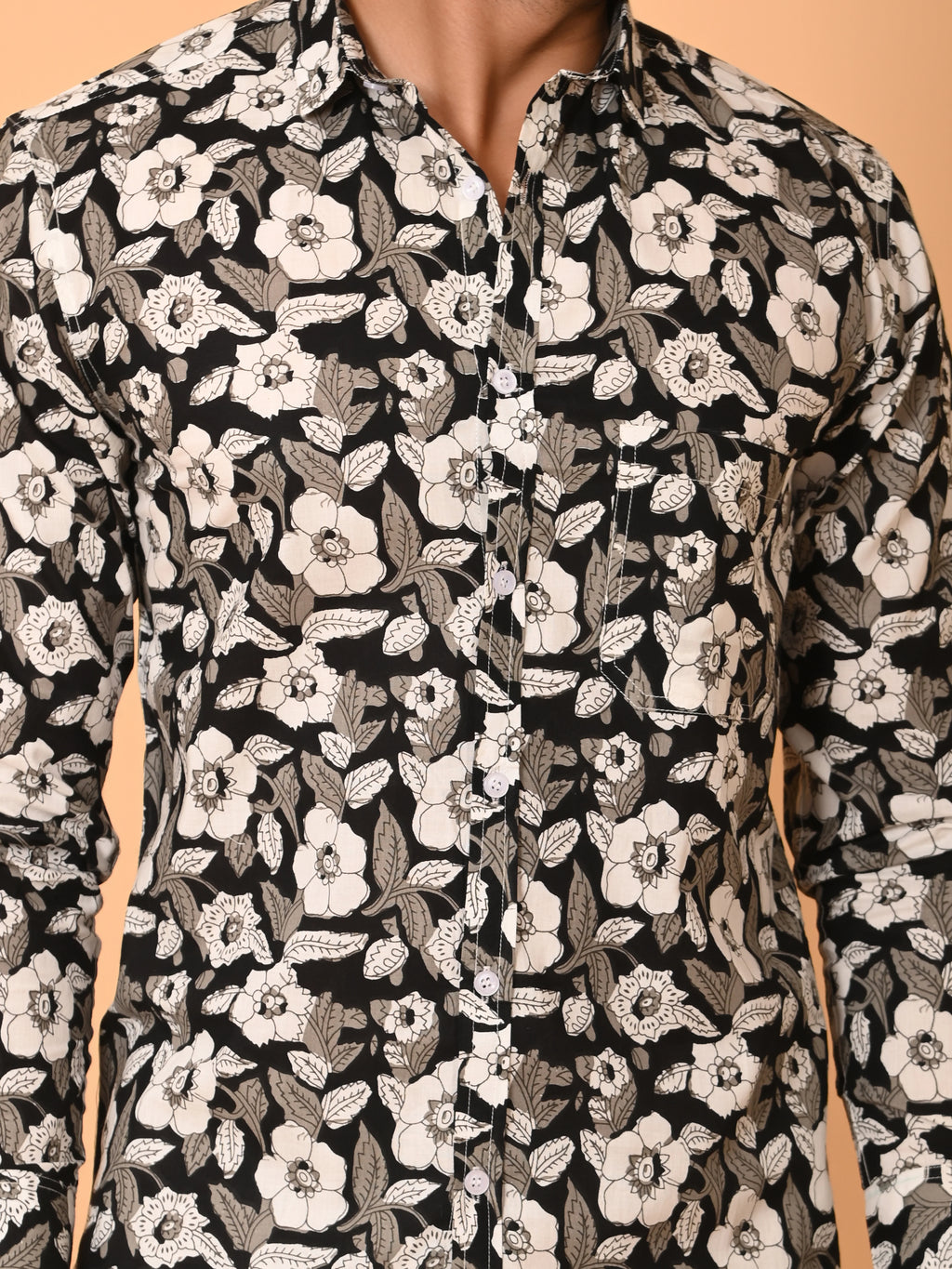 Men's Full Sleeves Monochrome Floral Rose Pattern Printed Cotton Shirt