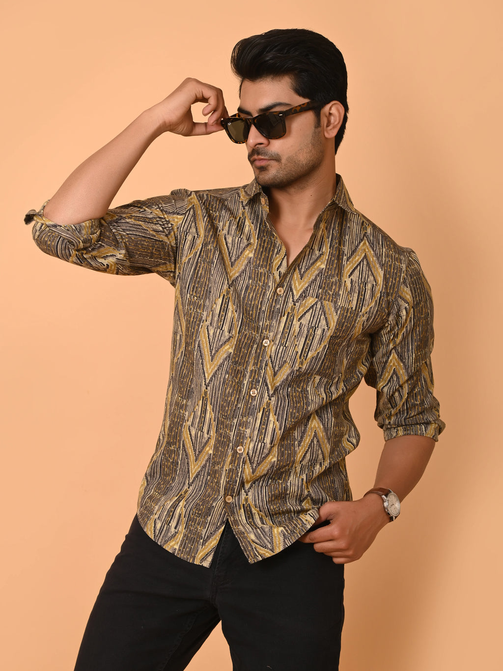 Men's Full Sleeves Ethnic Geometric Printed Cotton Shirt