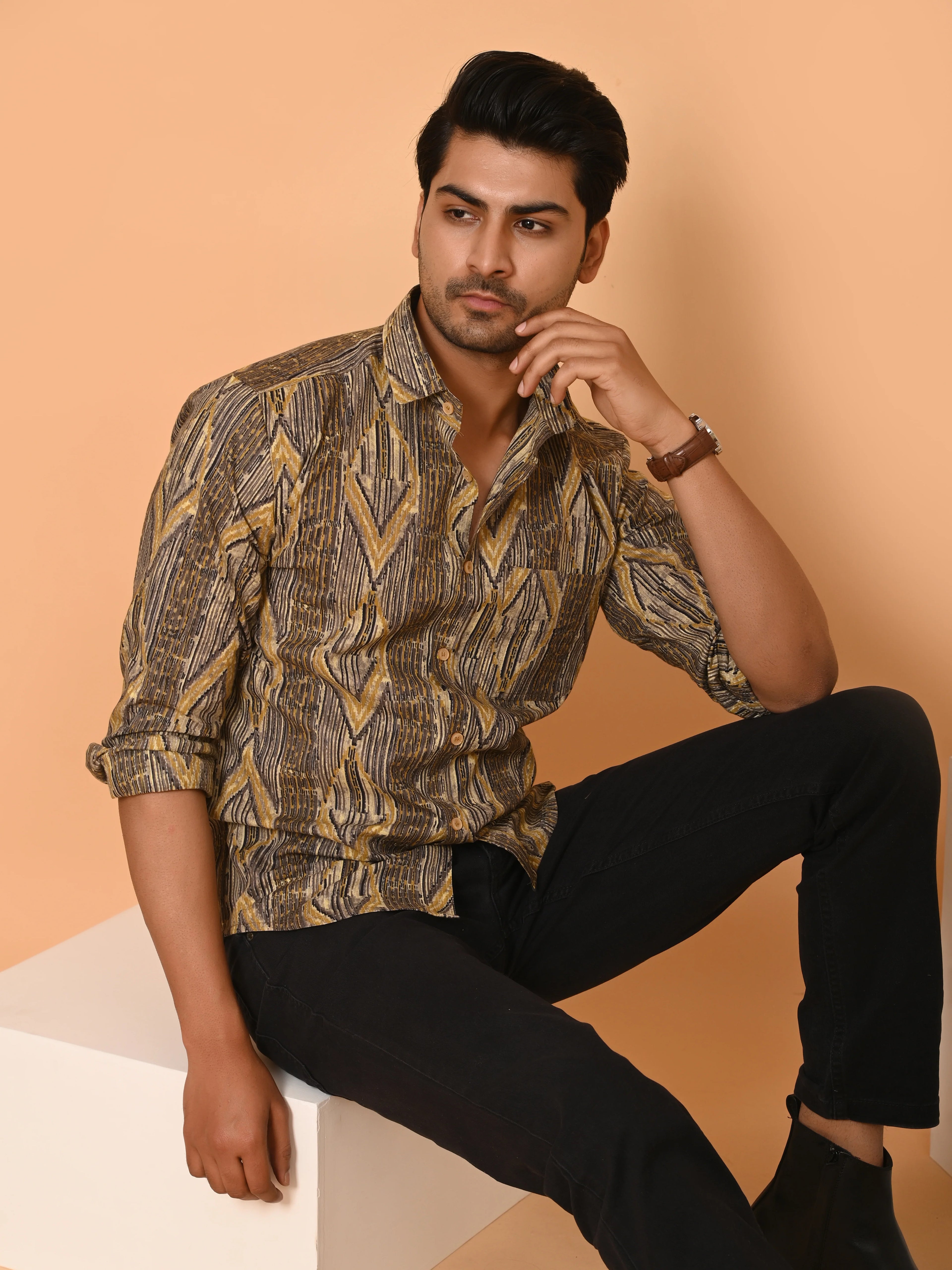 Men's Full Sleeves Ethnic Geometric Printed Cotton Shirt