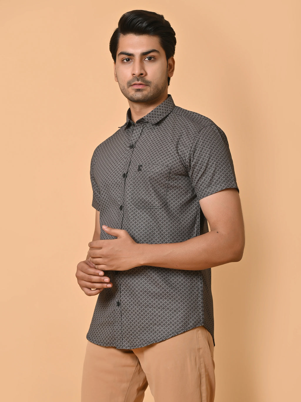 Men's Premium Satin Half Sleeves Monochrome Knot Pattern Printed Shirt