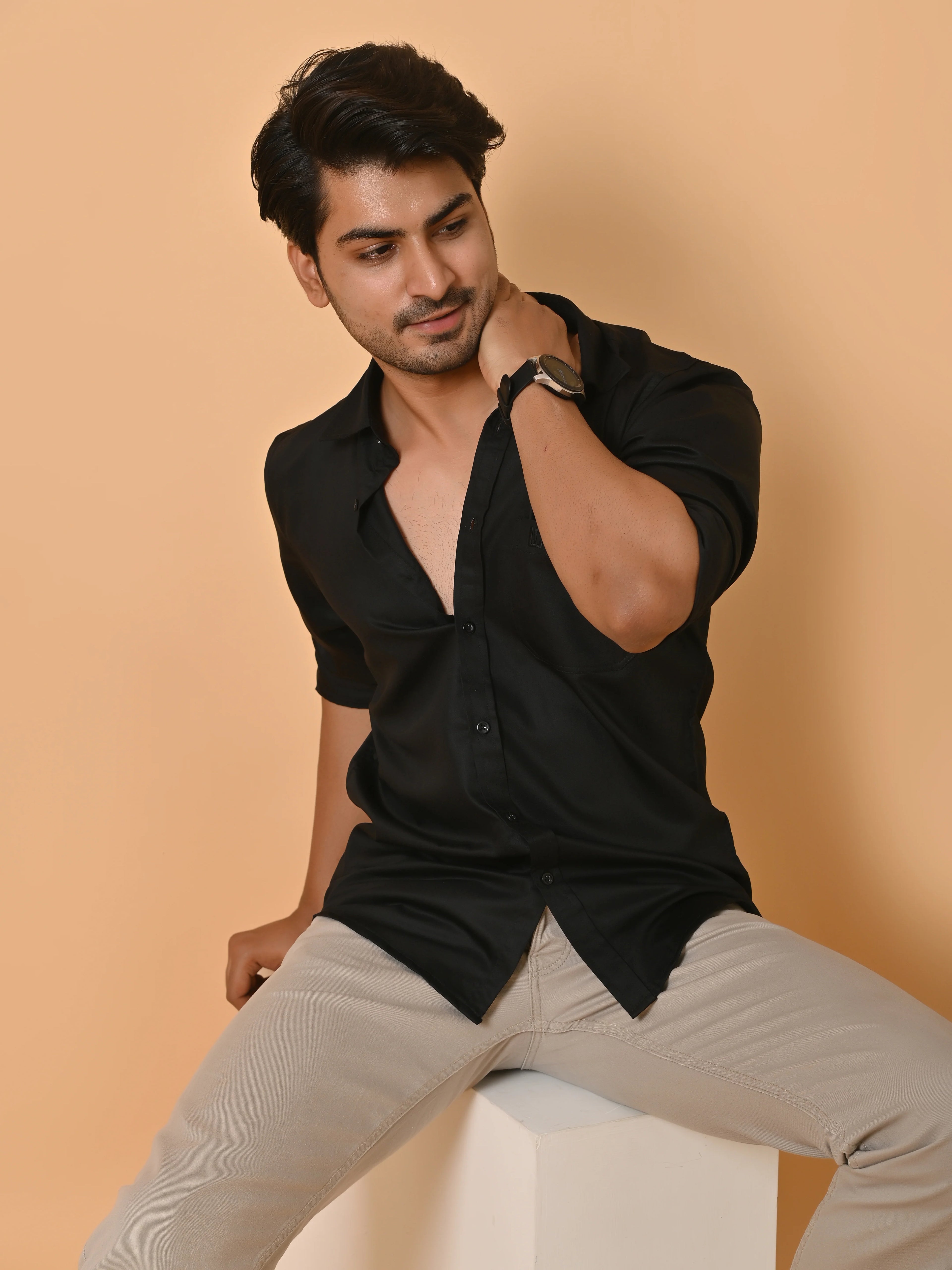 Men's Full Sleeves Plain Black Giza Cotton Shirt