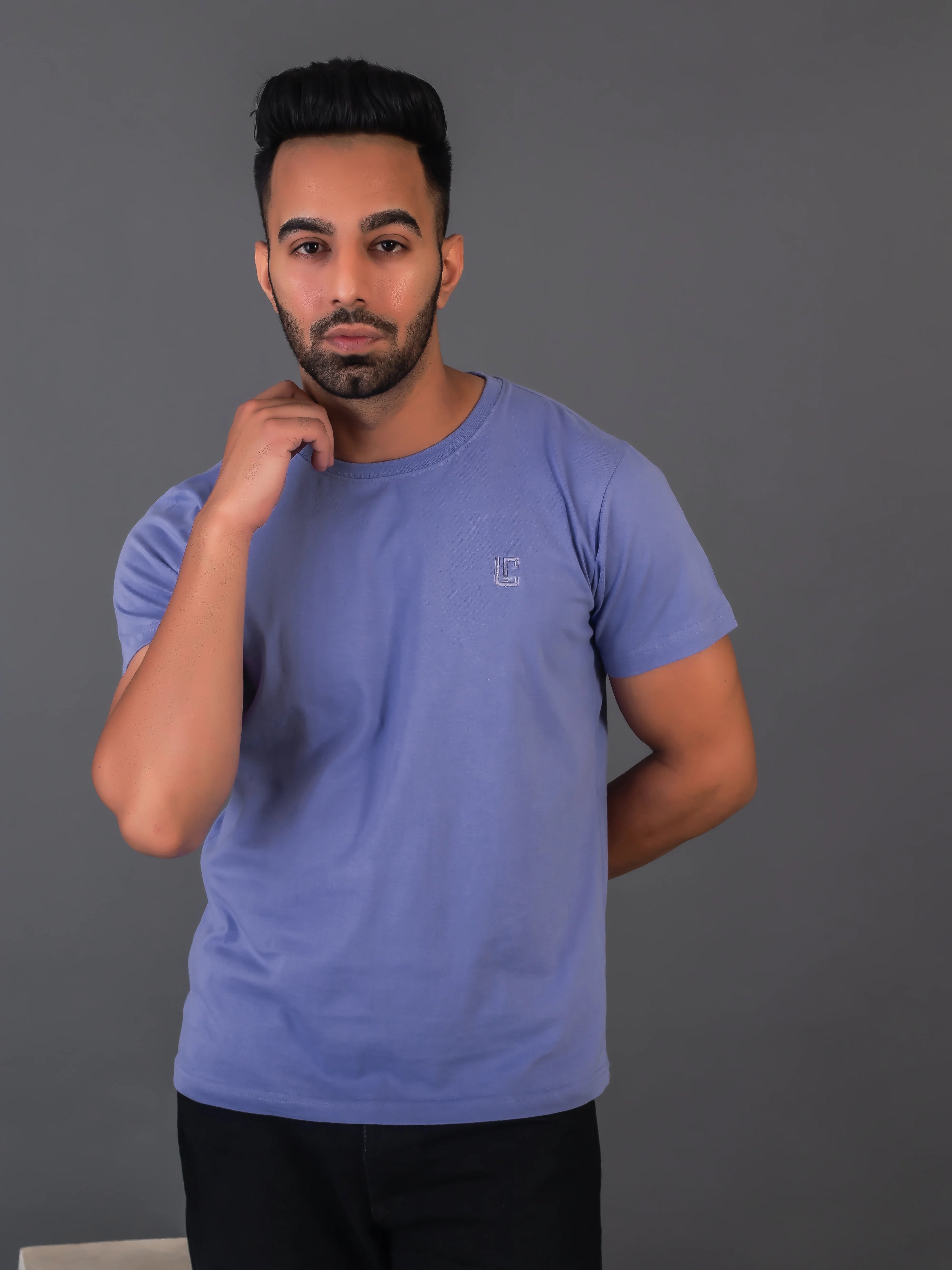 Men's Classic Solid Lavender Round Neck T-shirt