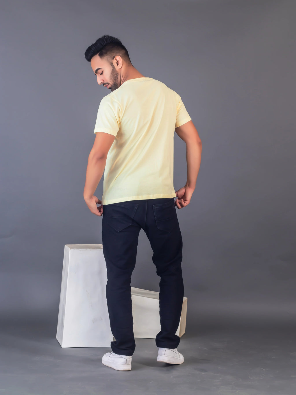 Men's Classic Solid Lime Yellow Round Neck T-shirt