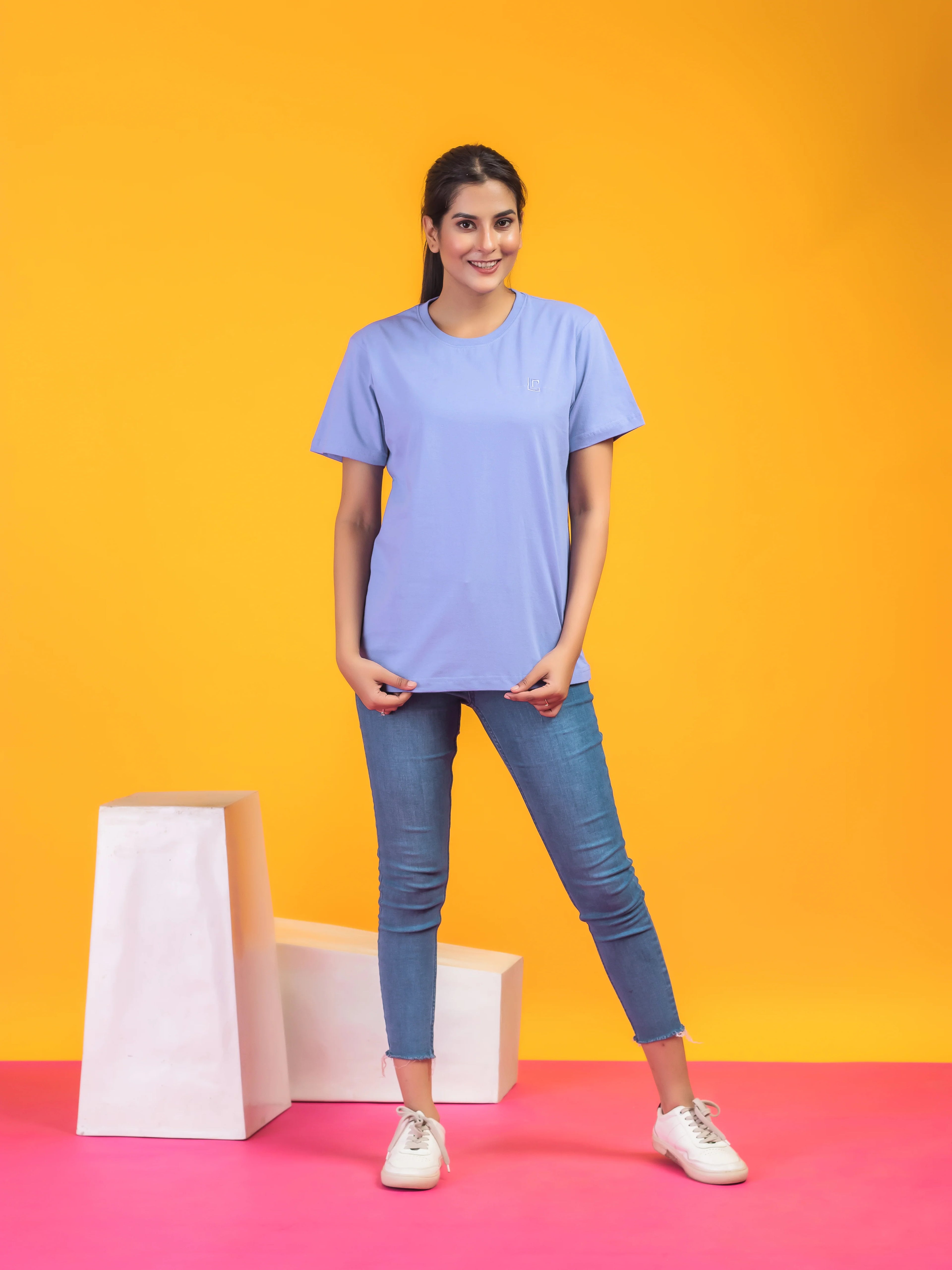 Women's Solid Lavender Round Neck T-shirt
