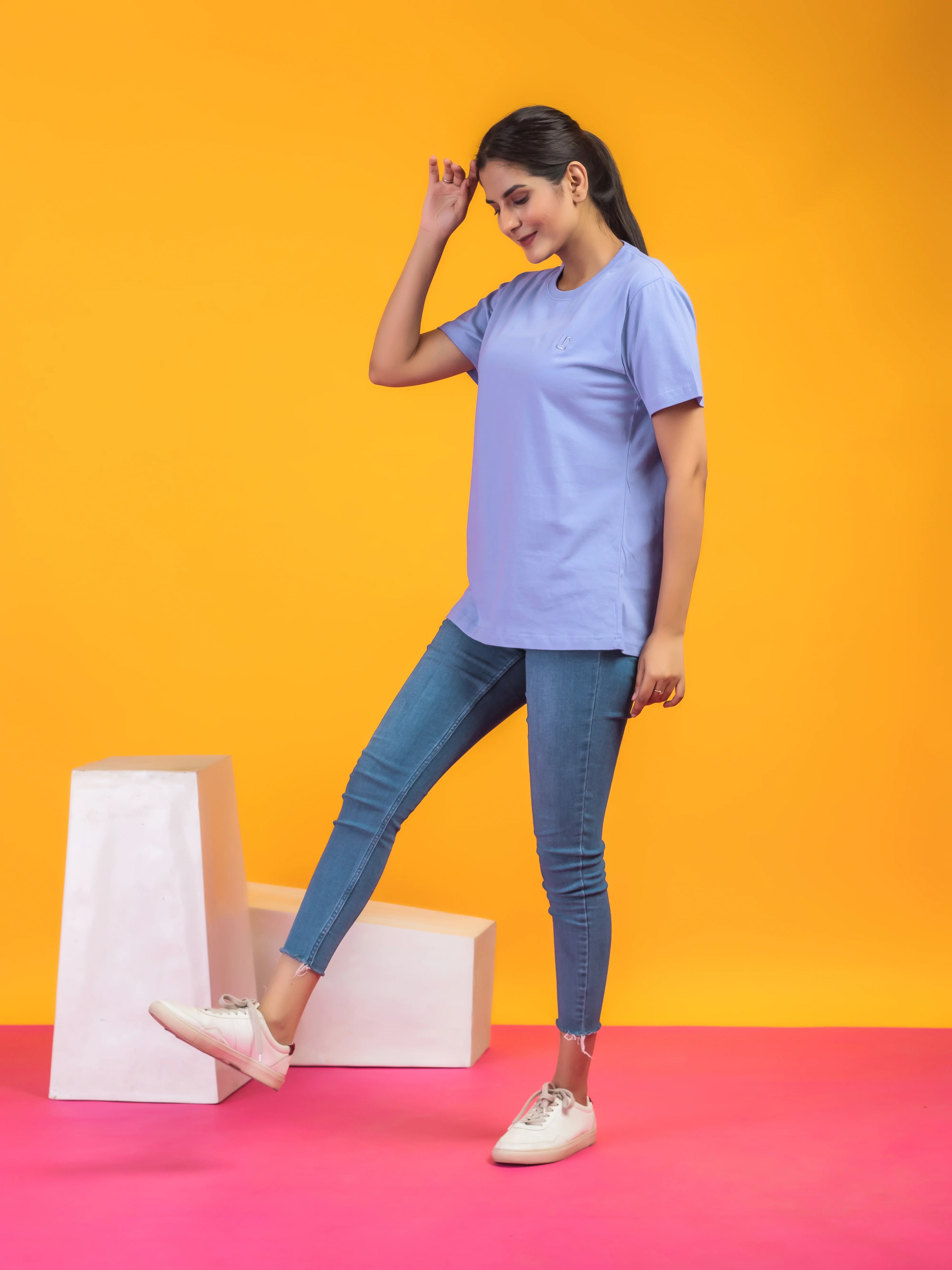 Women's Solid Lavender Round Neck T-shirt